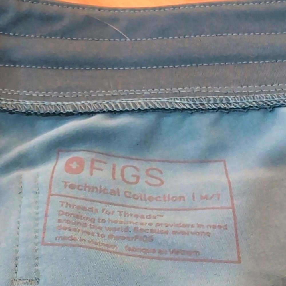Figs Women's Teal Cuffed Scrub Pants - Picture 9 of 10